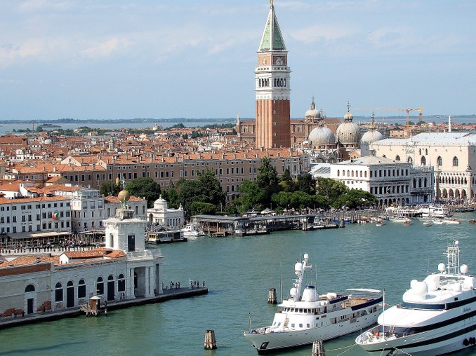 Venice citizens sick of cruise ships – a new ban is announced